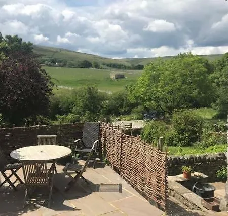 Redmire Barn * Skipton
