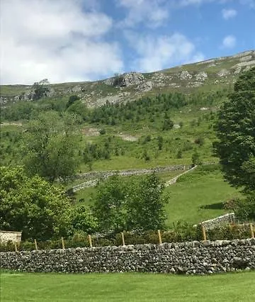 Redmire Barn * Skipton